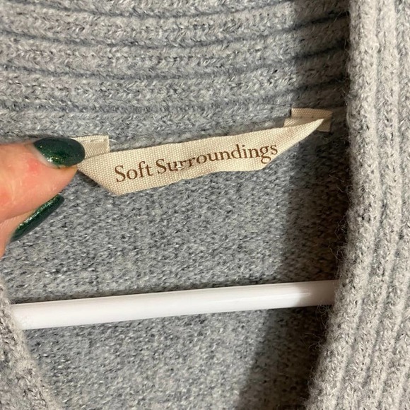 Soft Surroundings Gray Sweater Size Medium - Picture 3 of 6